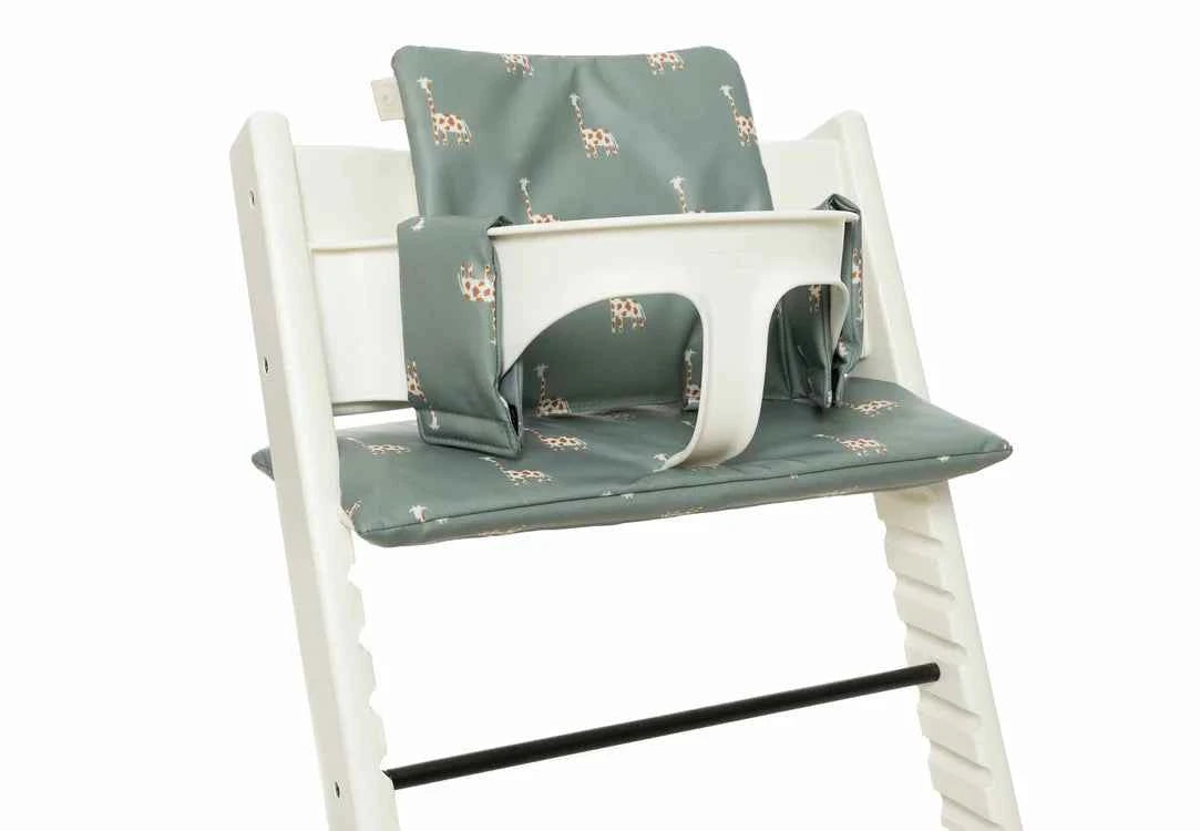Jollein Grow-with Chair Reducer - Jungle Jambo - Giraffe