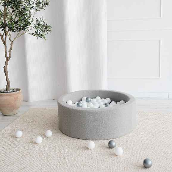 Moje | Bouclé Bubble Bath - Grey 90x30 cm + Balls