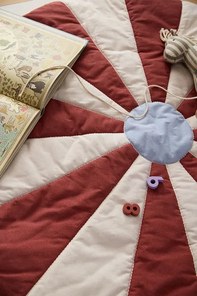 Kid's Concept | Speelmat Circus Rood