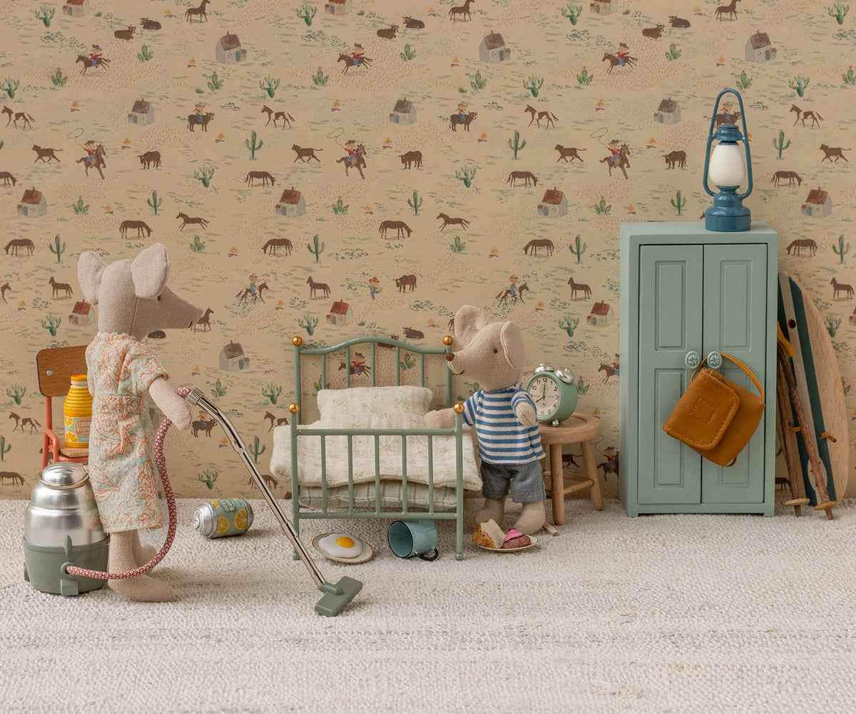 Maileg | Vintage Single Bed Mouse Mint