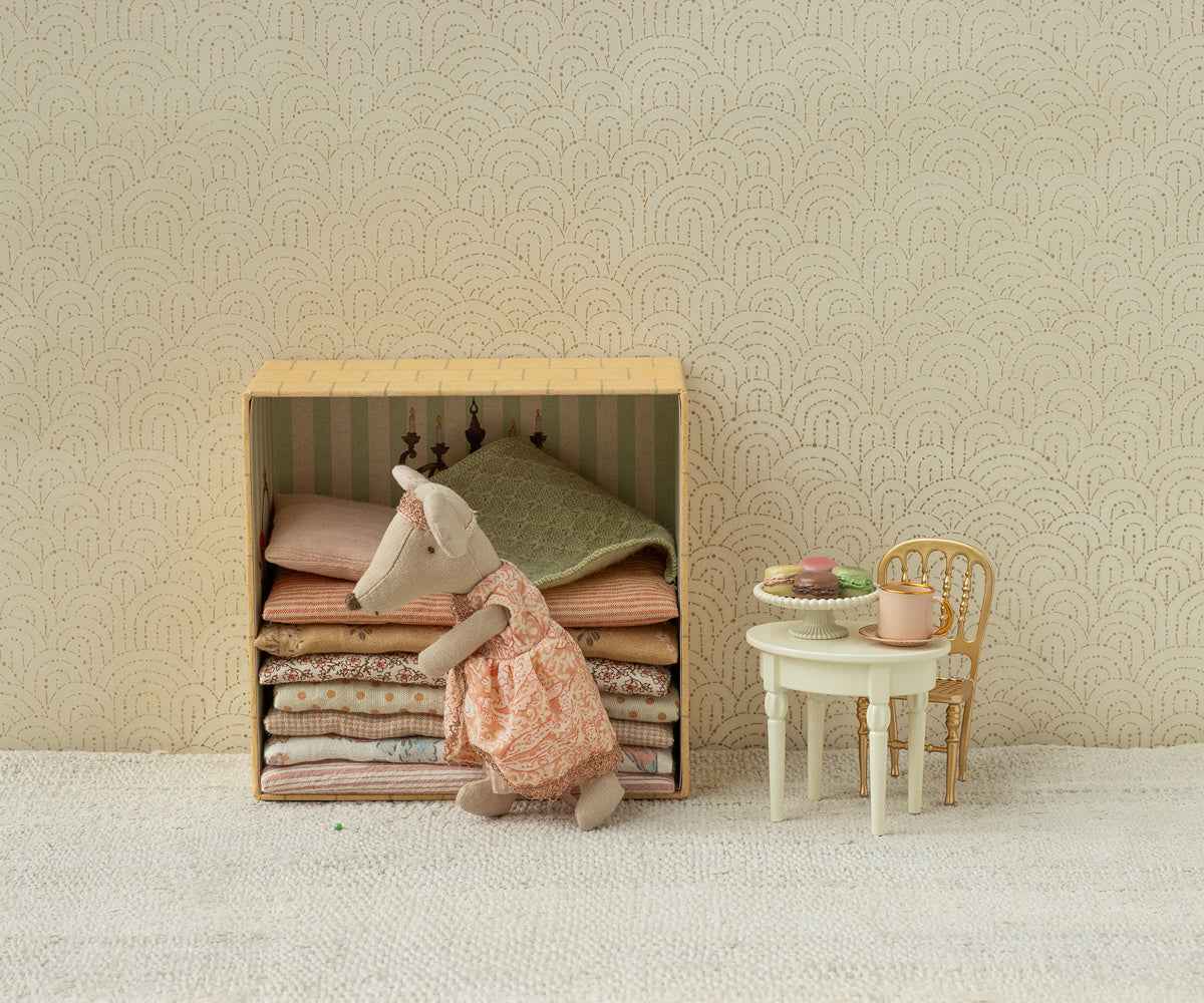 Maileg | Vintage Bijzettafel Muis Off white
