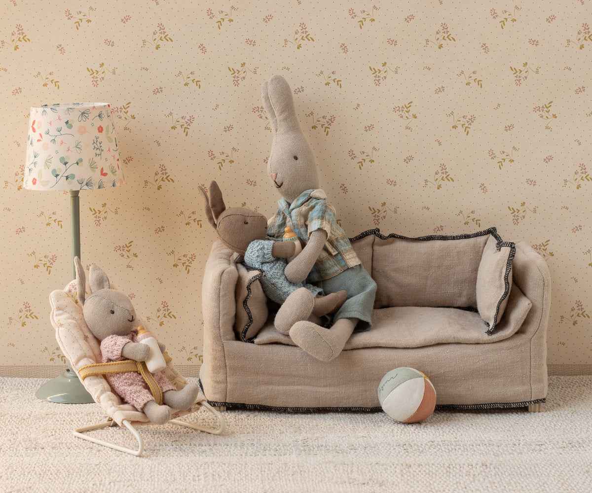 Maileg | Babysitter Micro Off white