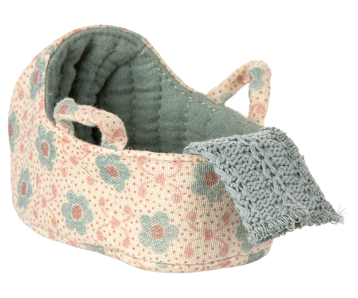 Maileg | Draagmand Baby Muis Blue