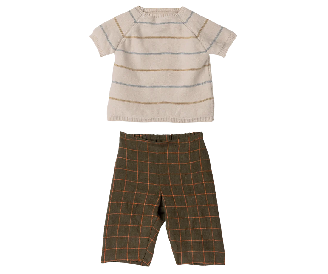 Maileg | Rabbit Size 5 Pants and Knitted Sweater