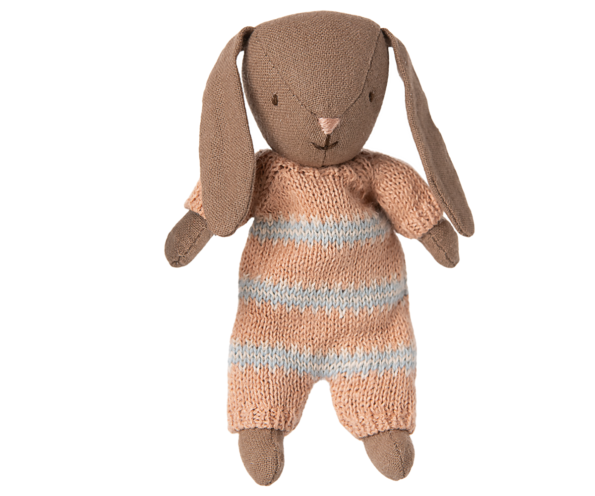 Maileg | Micro Brown Rabbit Dust Pink Knitted Suit