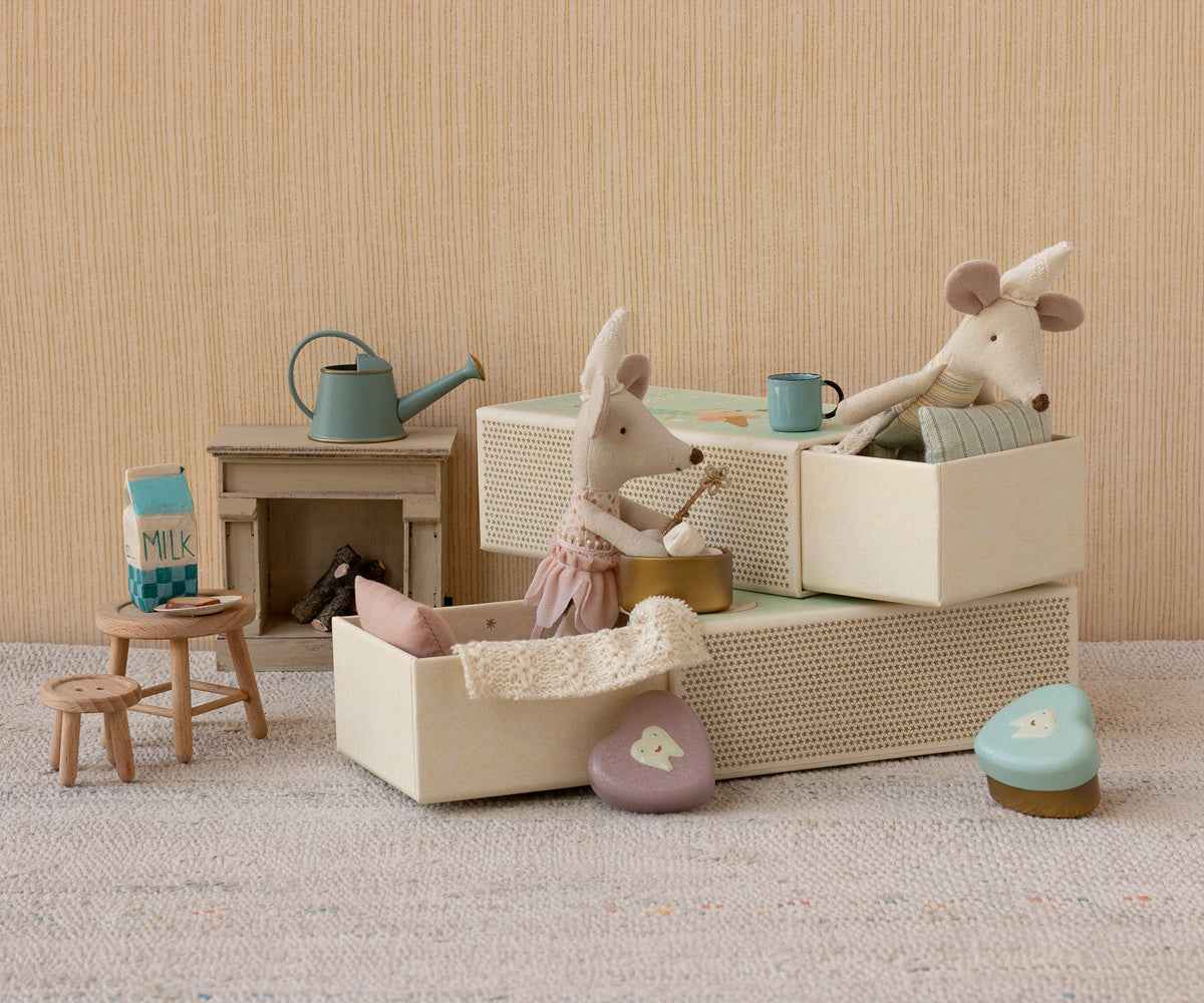 Maileg | Tooth Fairy Mouse Little Sister in Matchbox