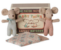 Maileg | baby tweelingmuis in lucifer doosje checker