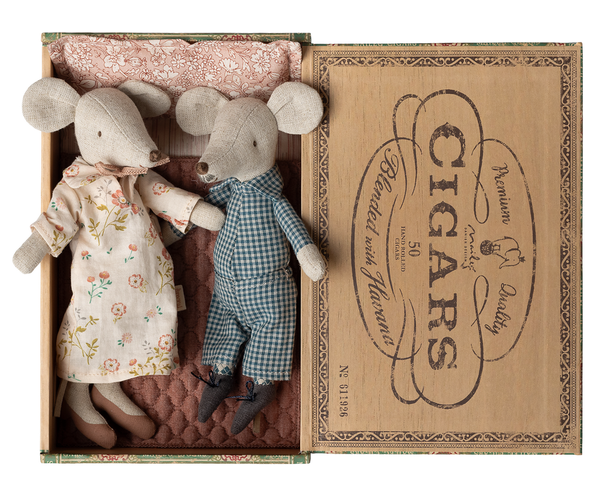 Maileg | Oma En Opa Muisjes In Sigarendoosje