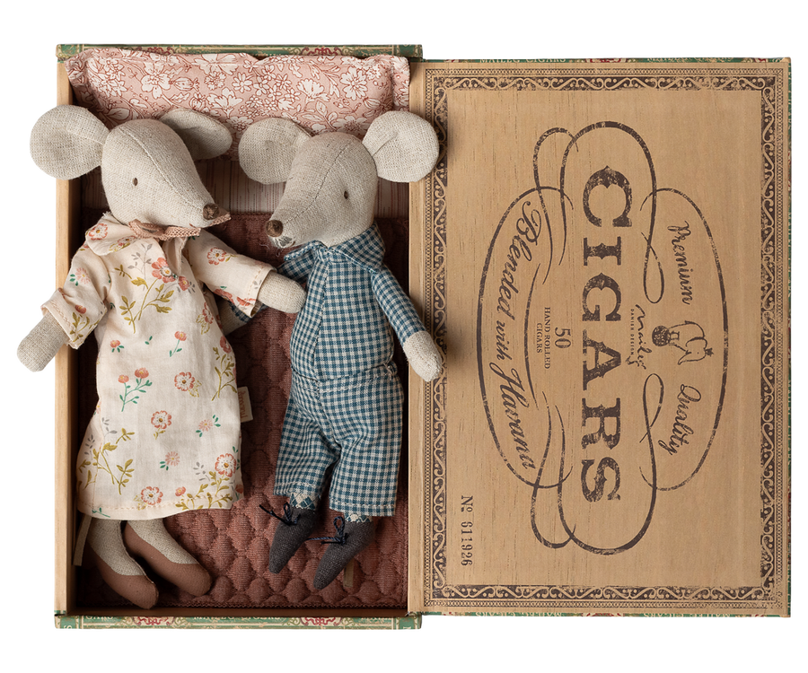 Maileg | Oma En Opa Muisjes In Sigarendoosje