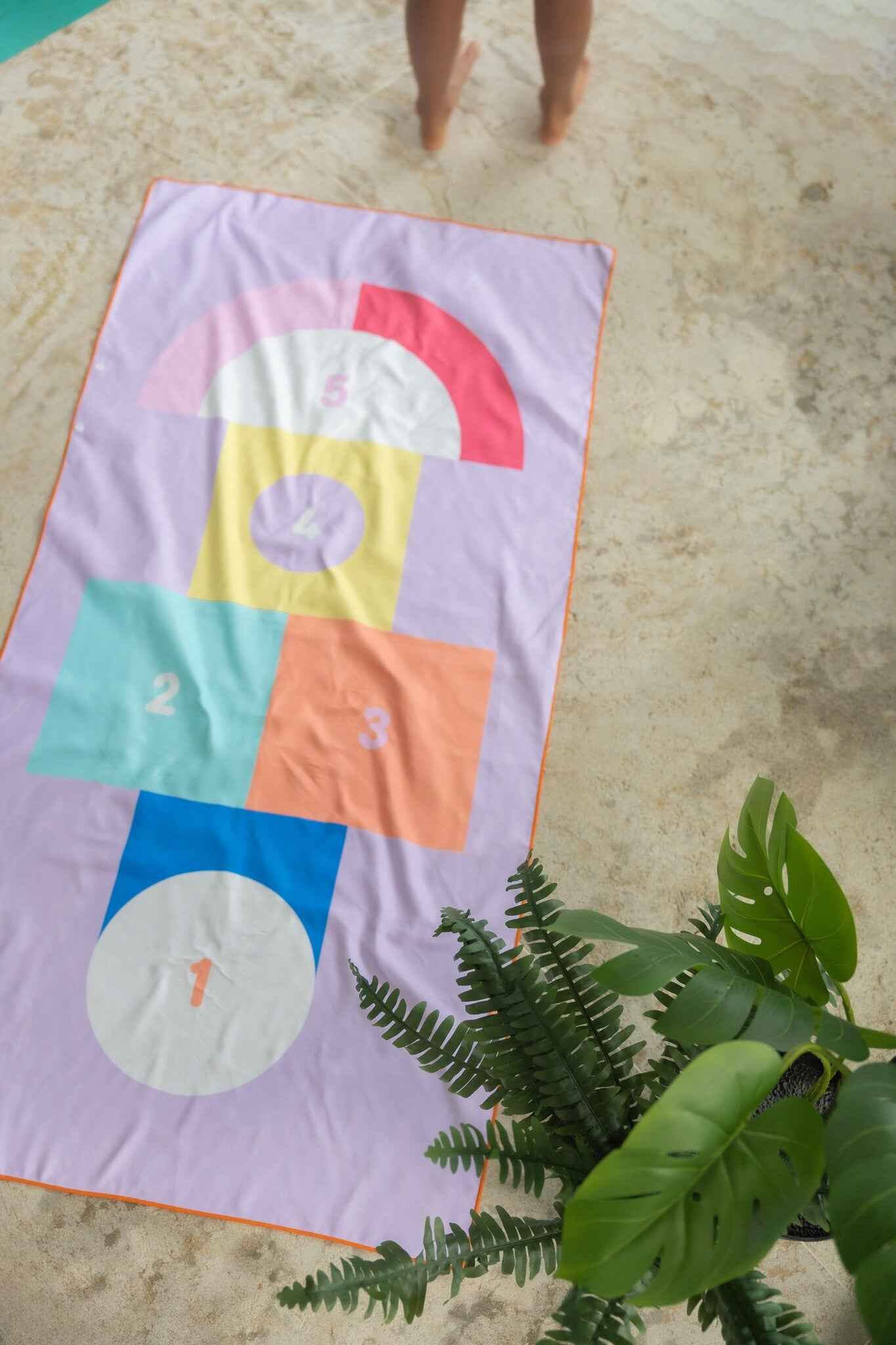 Quut | Speelhanddoek M - Hopscotch