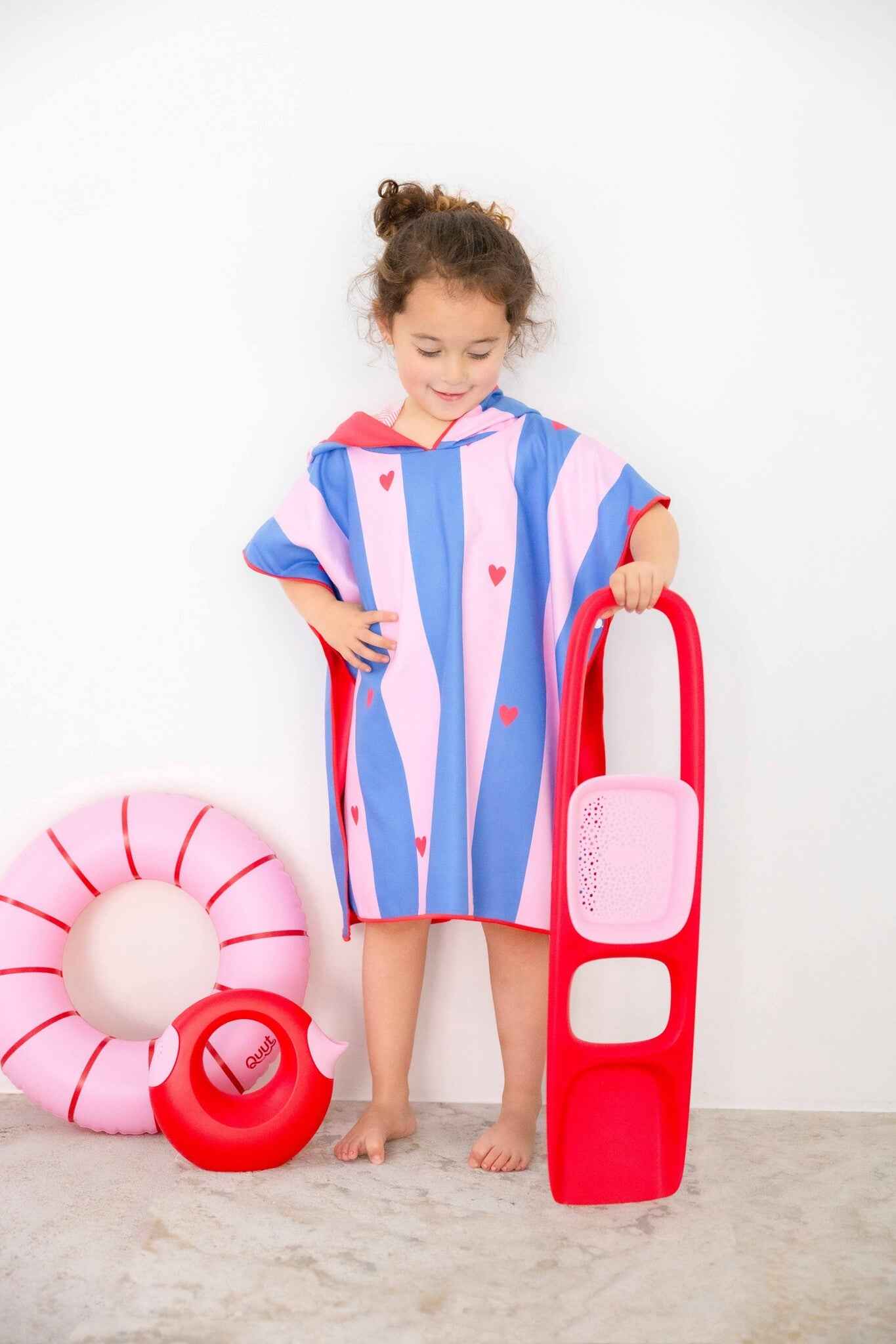 Quut | Beach Poncho - Cherry