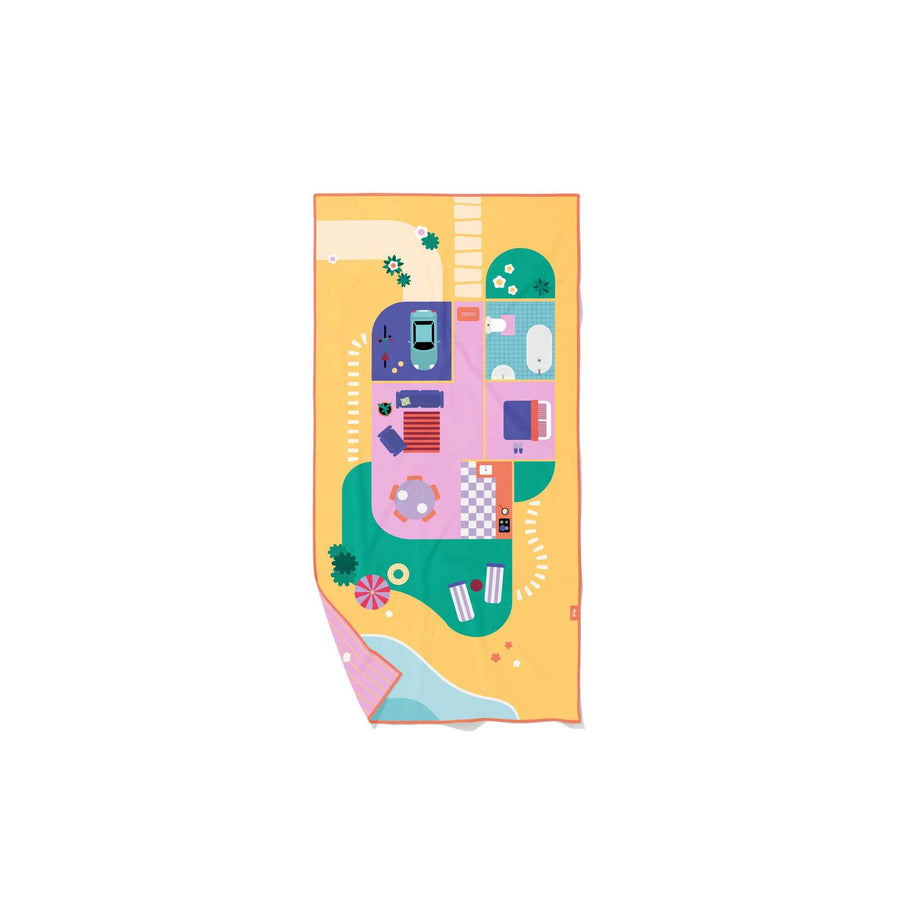 Quut | Play Towel M (140 x 70cm) Doll House