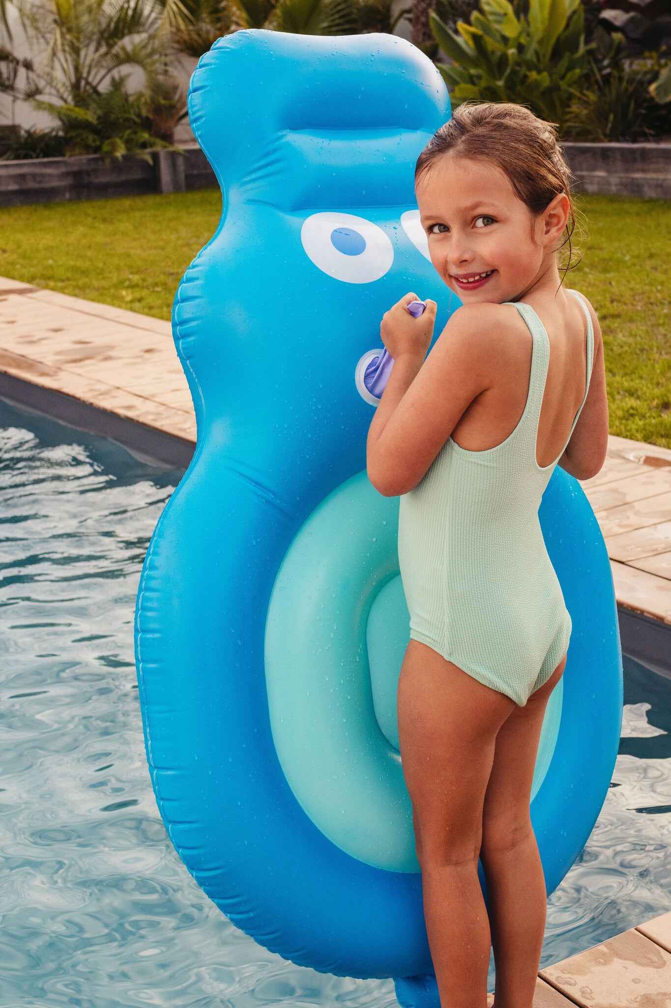 Quut | Inflatable Hippo Float