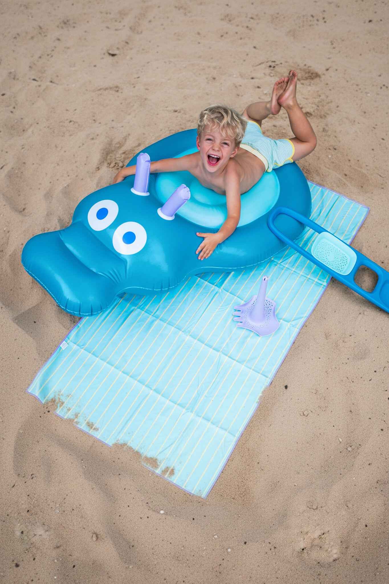 Quut | Inflatable Hippo Float