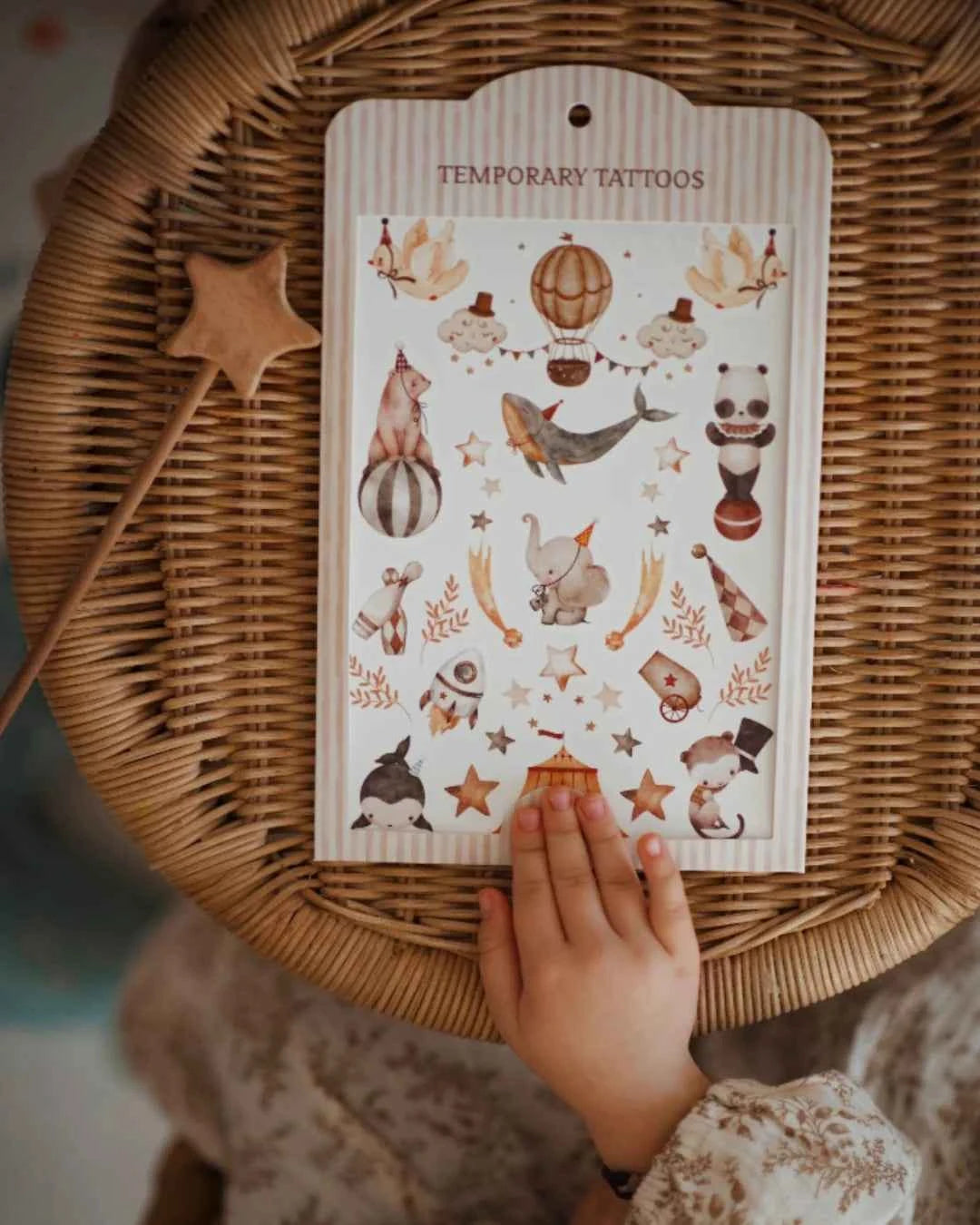 Mrs Ertha | Tijdelijke Tatoeages  Dreams Star