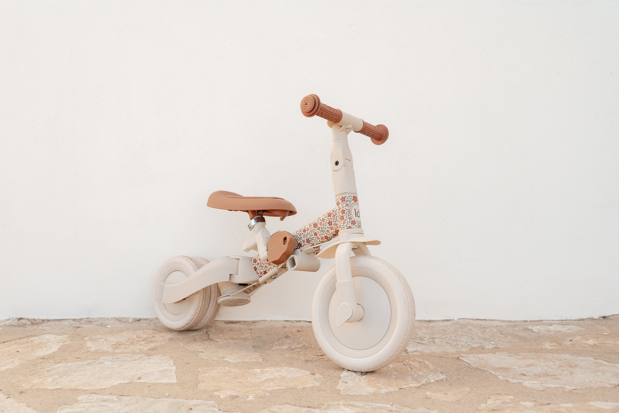 Little Dutch | Loopfiets/Driewieler Sunny Flower Off White