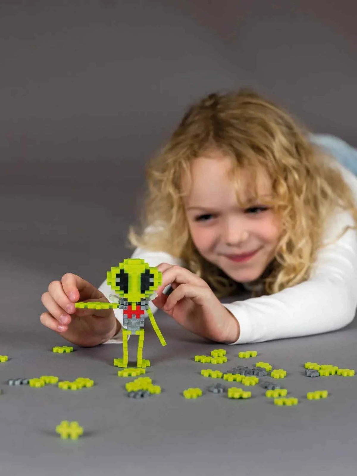 Plus-Plus | Educational Building Blocks Alien 100 Pieces