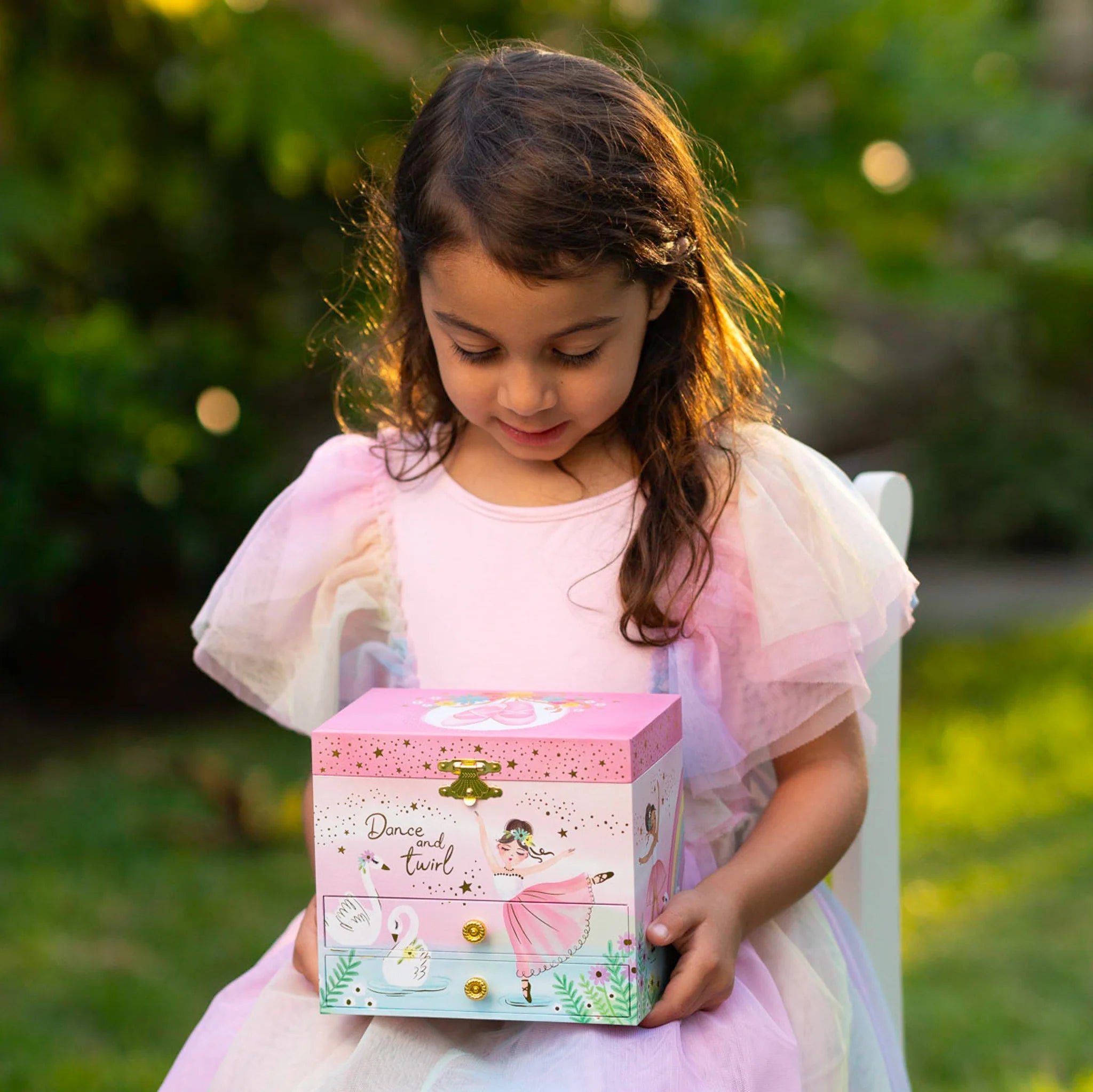 Giggle & Honey | Musical Jewelry Box - Twirling Ballerina - Swan Lake