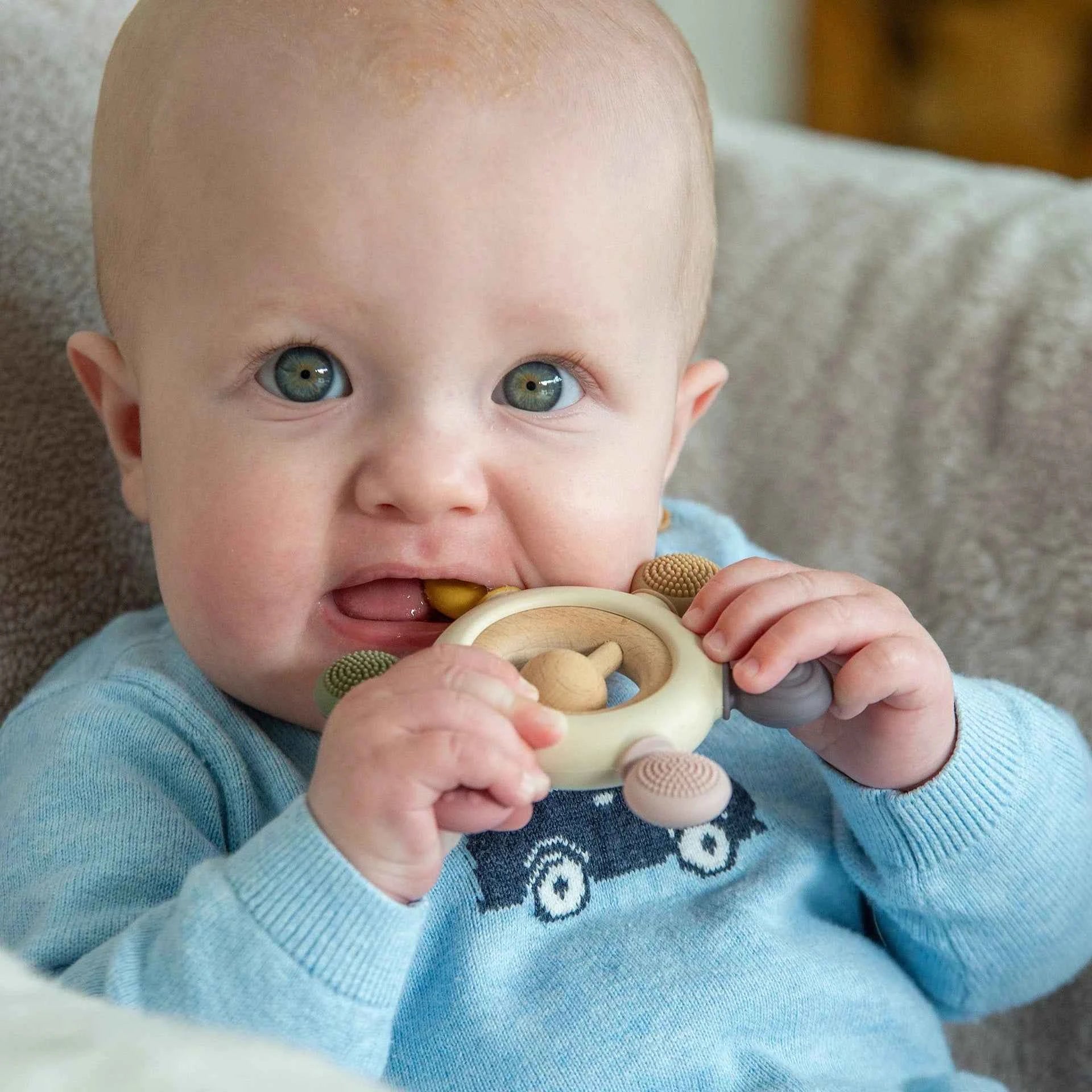 Tickit | Silisoft Rammelaar Bijtspeelgoed Aarde Kleuren