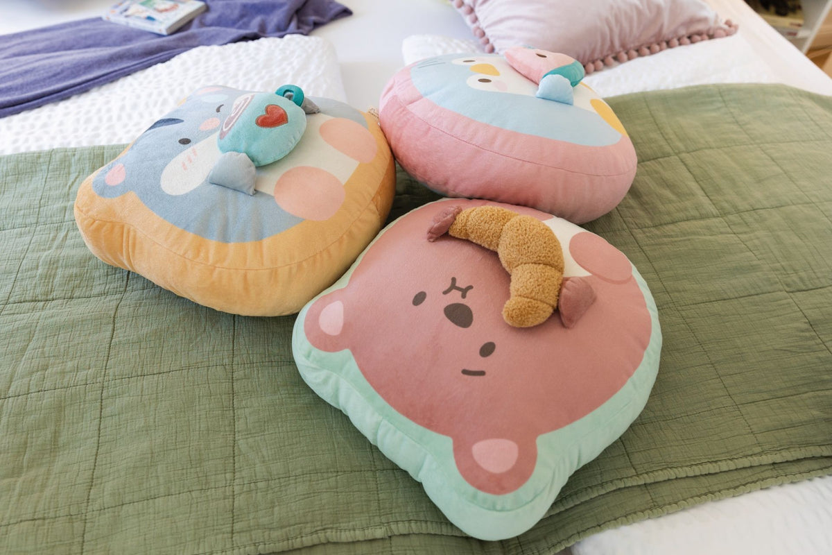 Nici | mymochi knuffel beer nomo met croissant