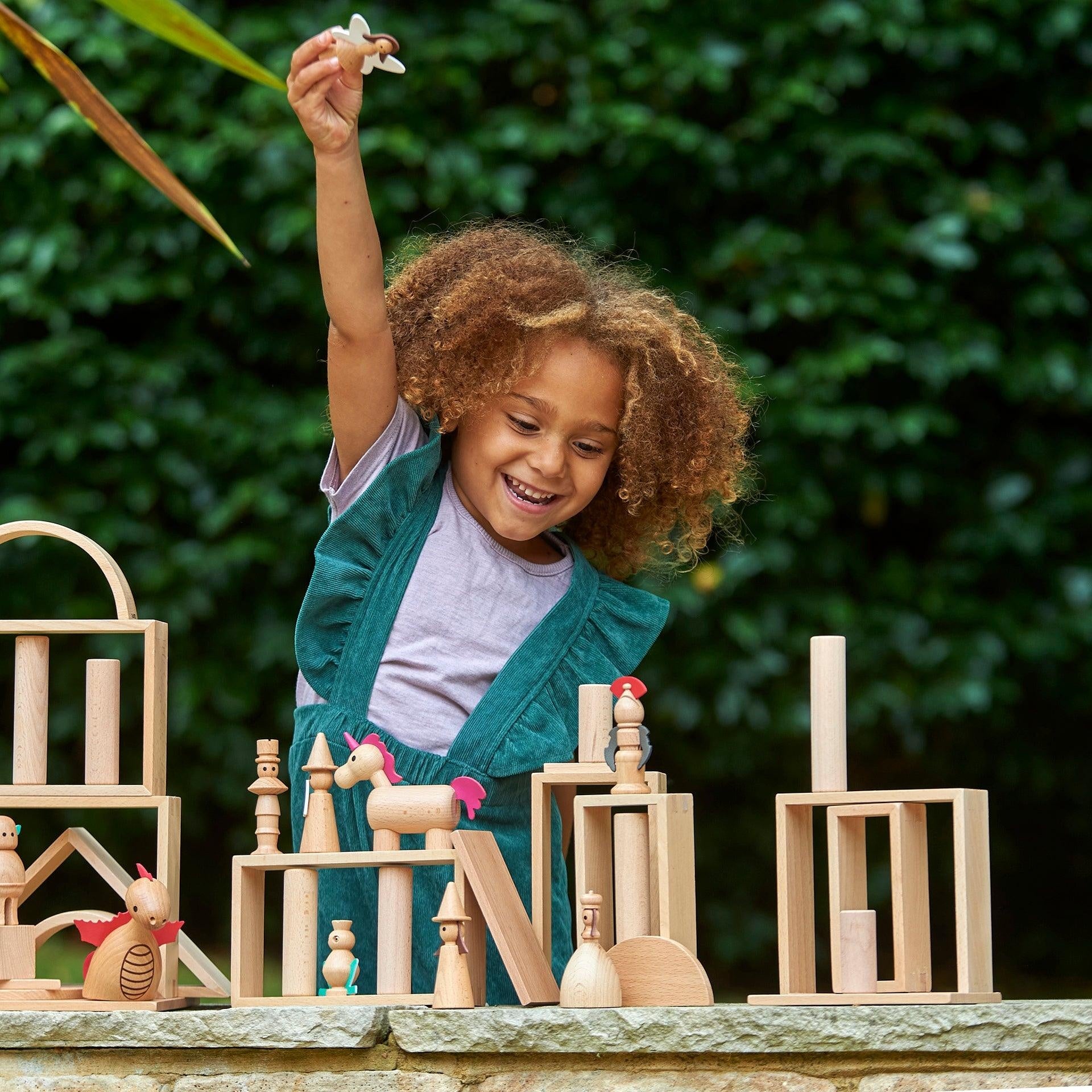 Tickit | Houten Betoverde Figuren