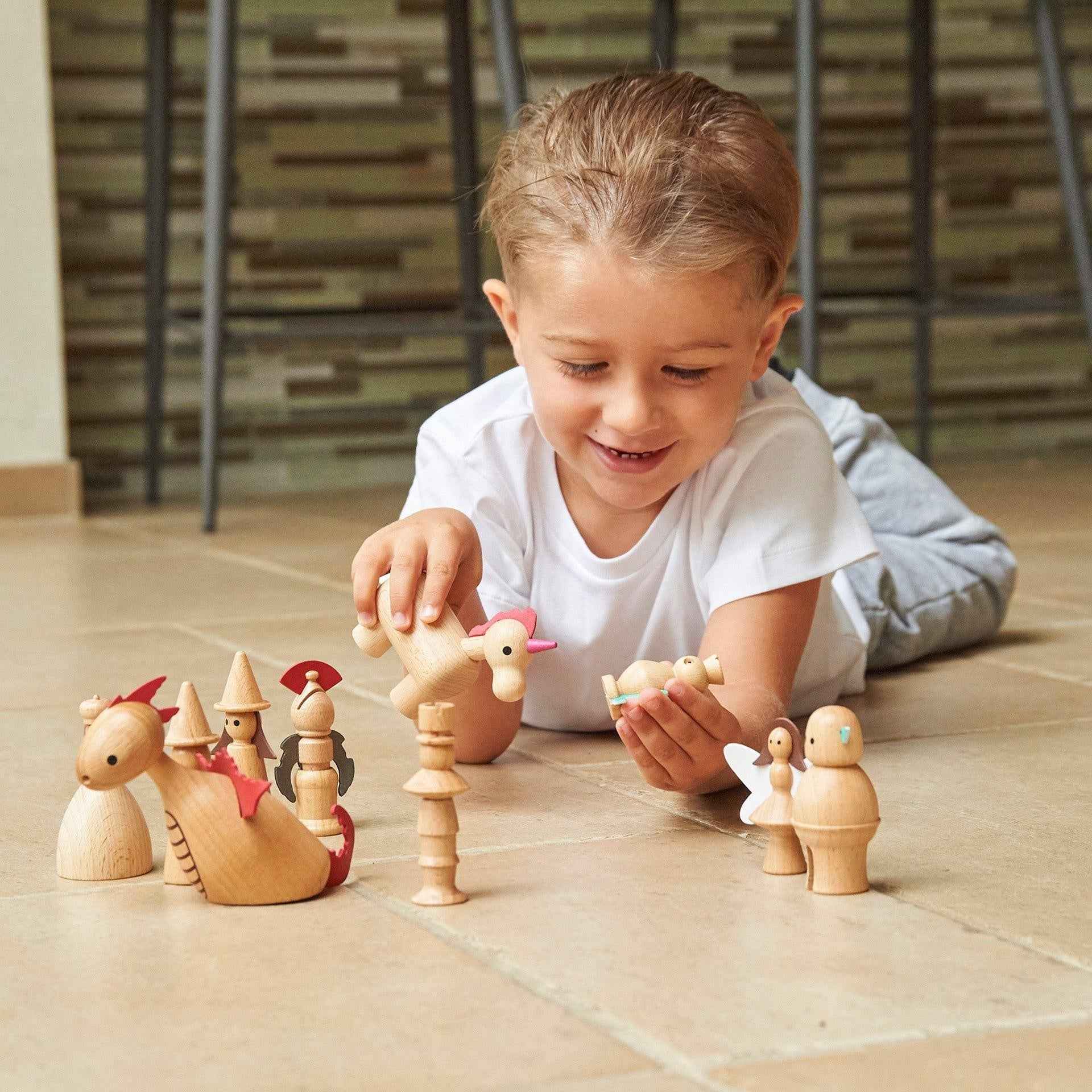 Tickit | Houten Betoverde Figuren