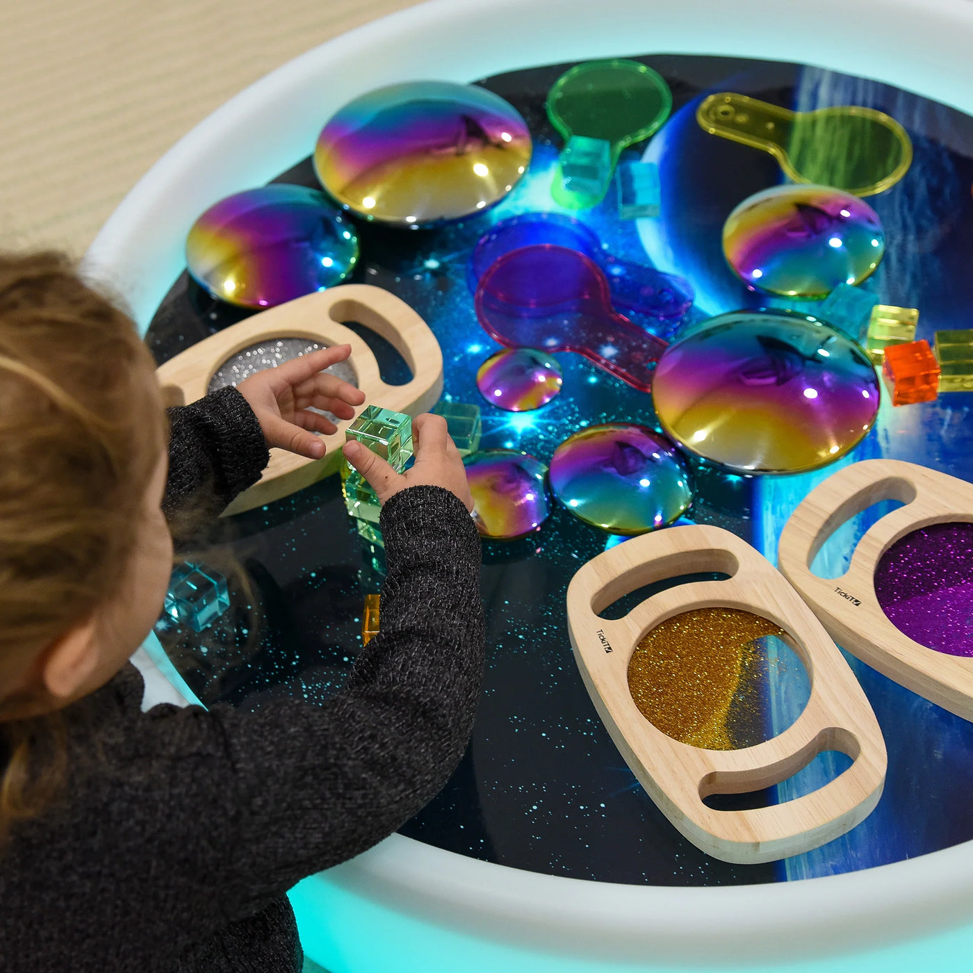 Tickit | Lage Ronde Sensorische Ontdekkings Tafel Met Sfeerverlichting