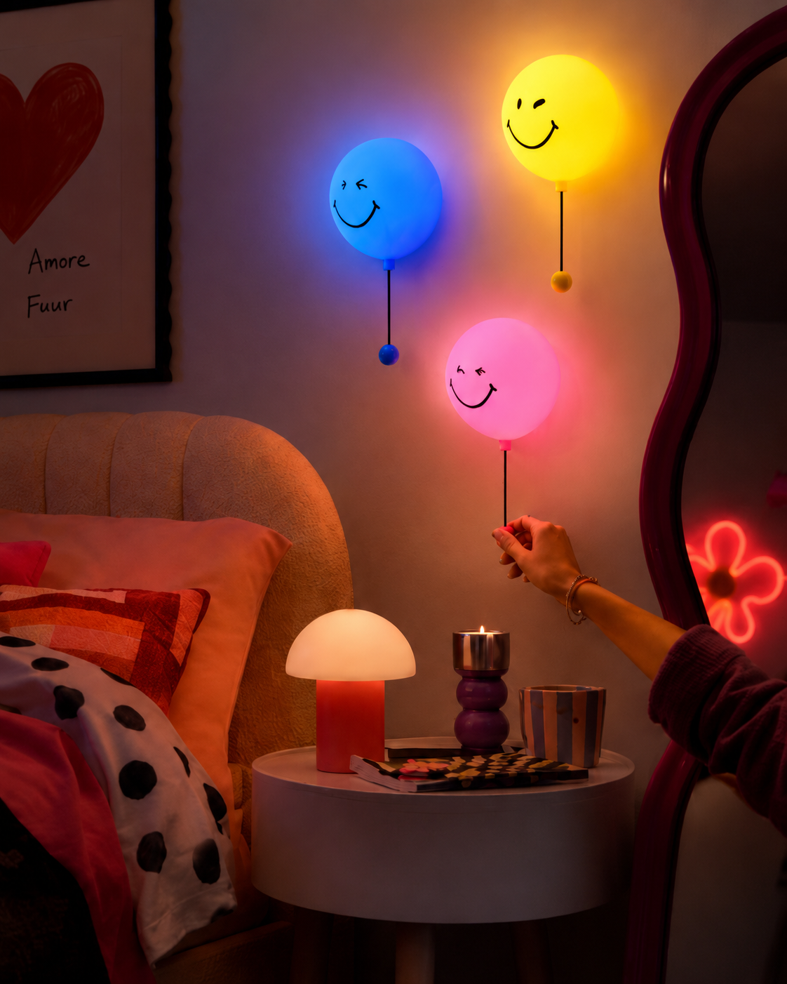 MOB | bubbly light yellow smiley world