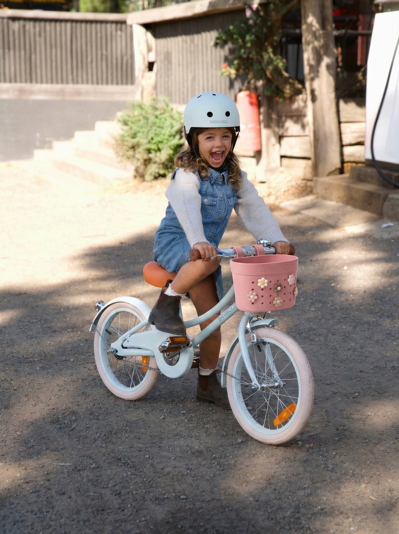 Banwood | fietsmand pin & ride raspberry
