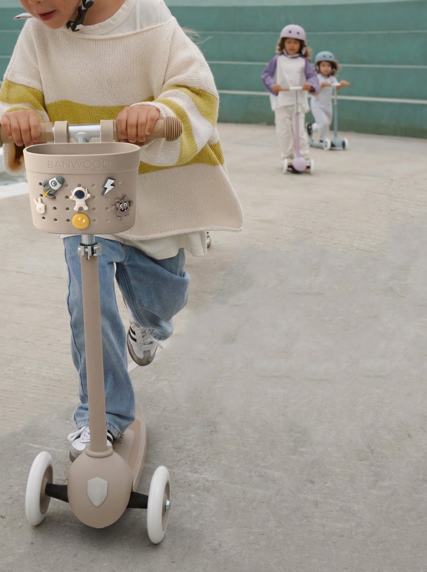 Banwood | fietsmand pin & ride sand