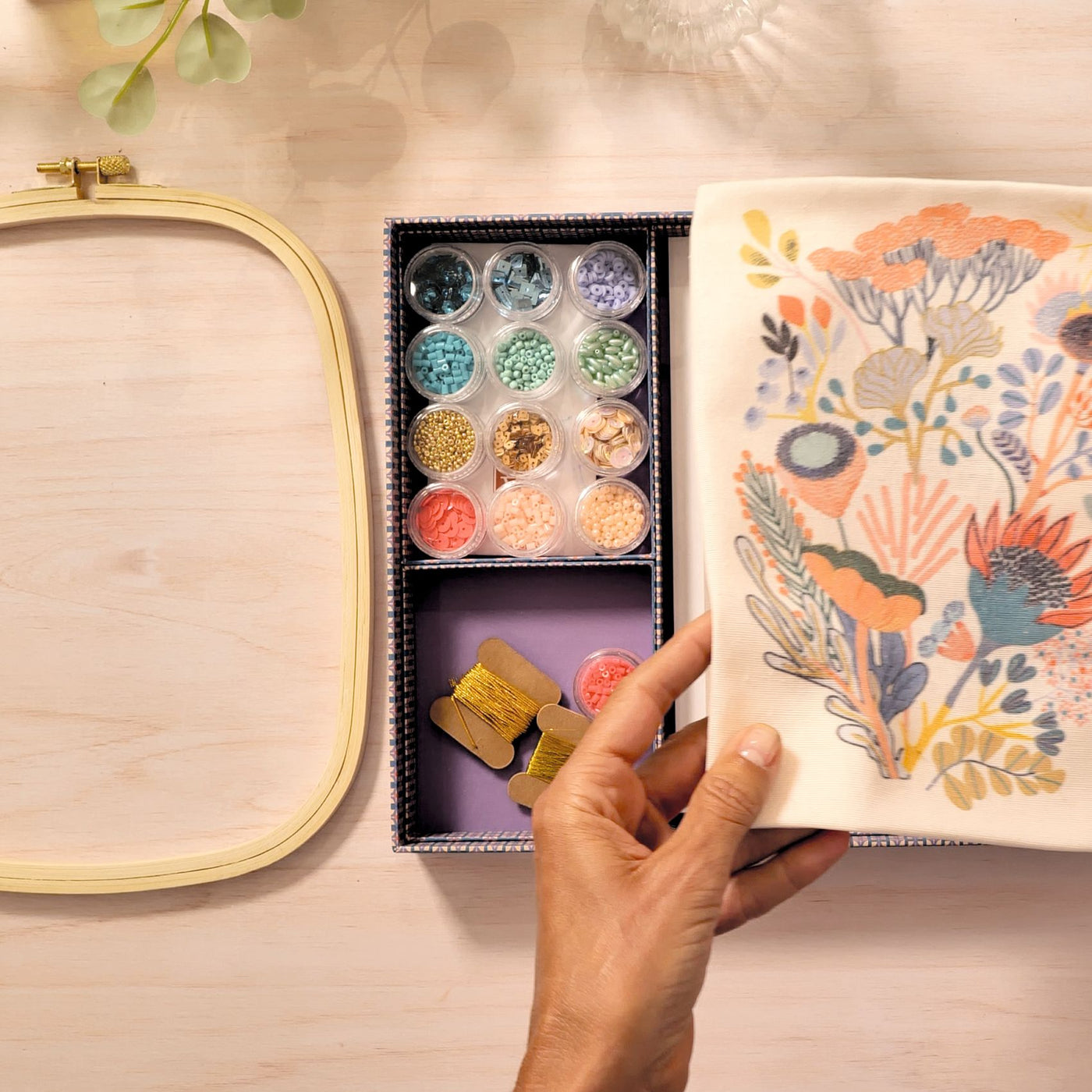 Djeco | atelier 58, borduren met kralen