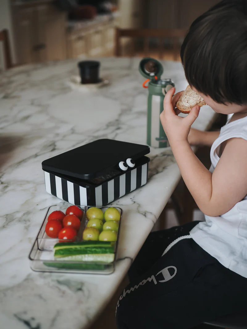 Noui Noui | lunchbox black/white