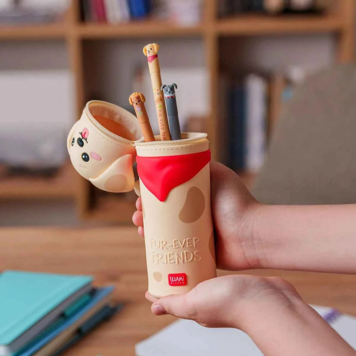 Legami | Pennenzak Kawaii Siliconen 2in1 - Golden