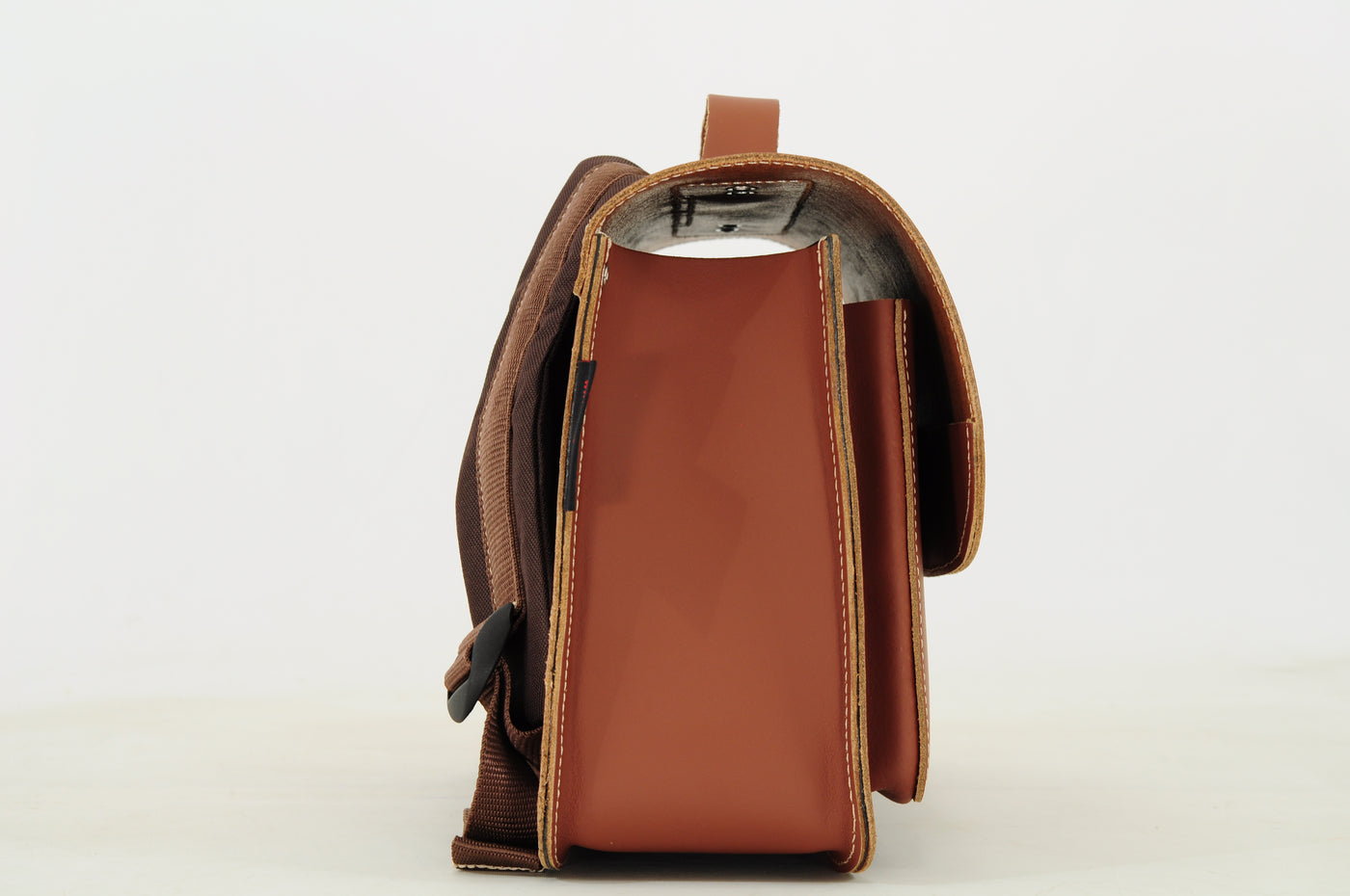 Own Stuff | Lederen kleuterboekentas chestnut