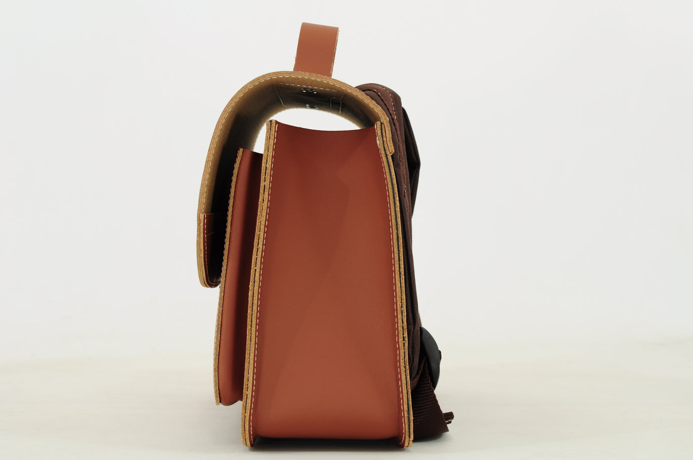 Own Stuff | lederen kleuterboekentas car chestnut