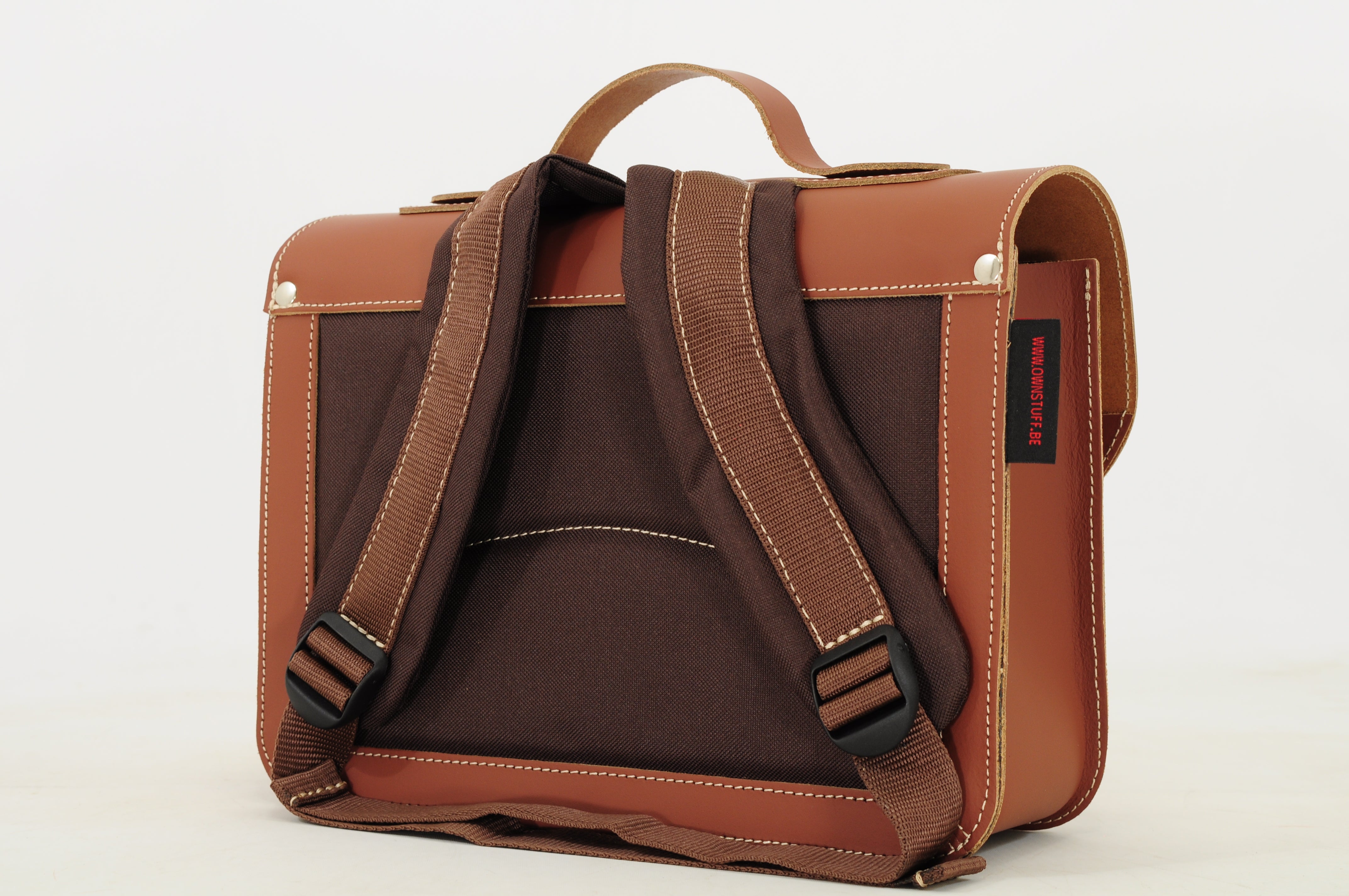 Own Stuff | lederen kleuterboekentas teddy chestnut