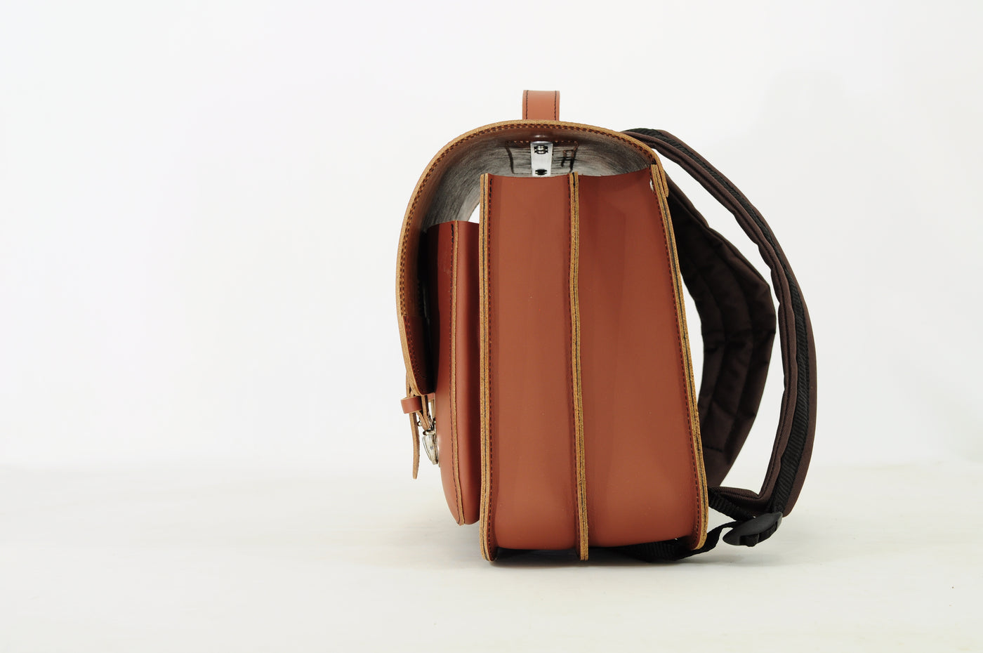 Own Stuff | lederen boekentas classic dino chestnut