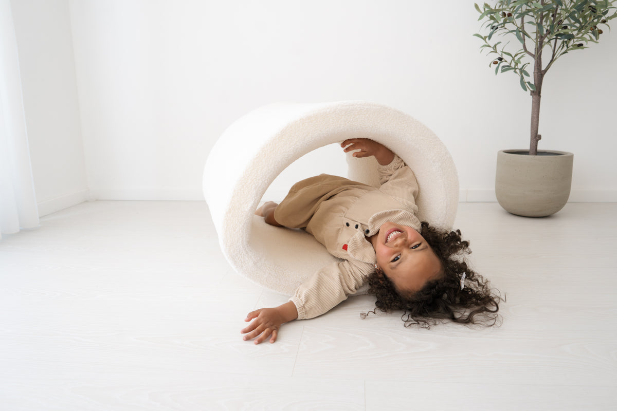 Sense2Play | Kruiprol Avonturen Foam Tunnel Bouclé Cream +12m