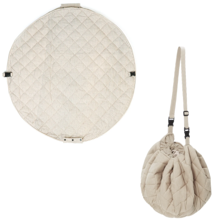Play & go| organic babyspeelkleed & reistas - stripes blue