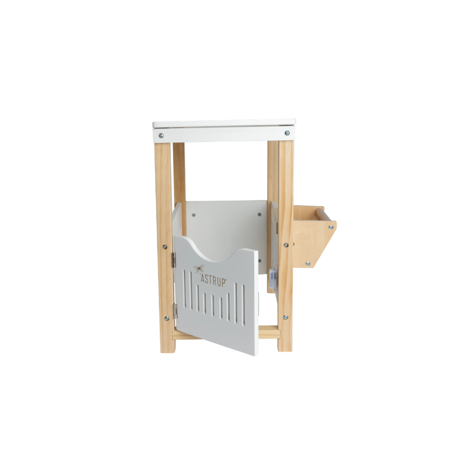By Astrup stal voor 30cm knuffelpony - houten speelgoed