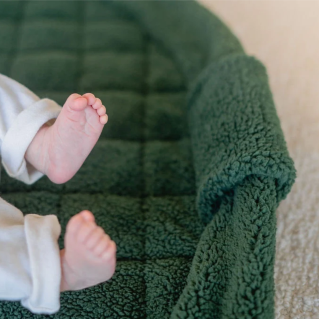 Play & Go |  Babyspeelkleed & reistas - evergreen teddy