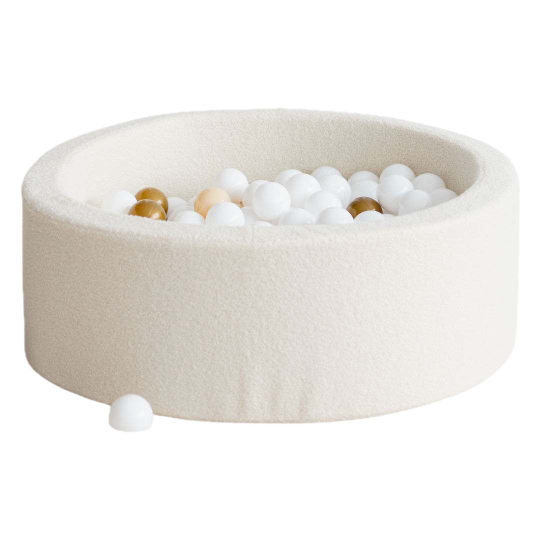 Moje | Bouclé Crème Bubble Bath - 90x30 cm + Balls