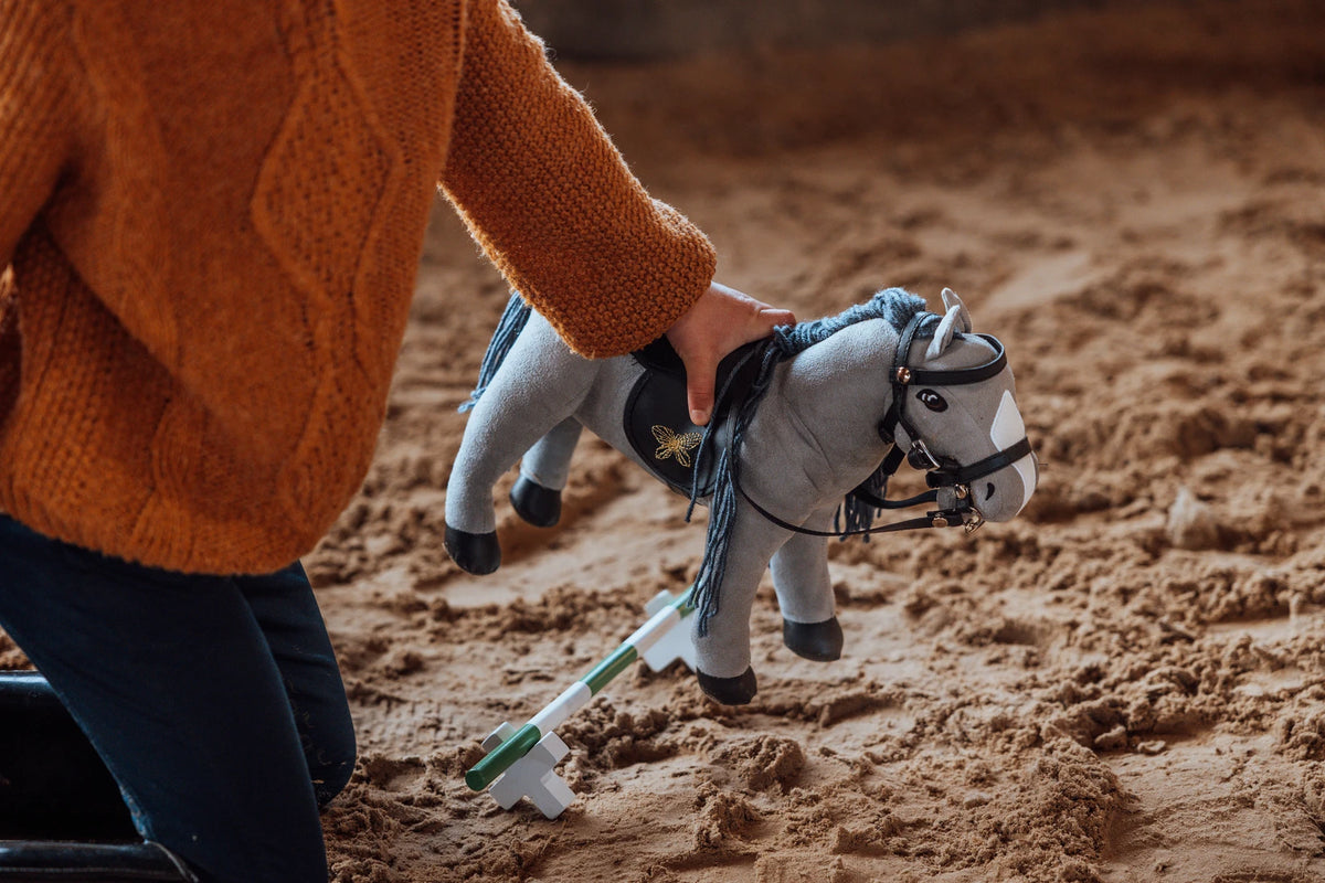 By Astrup | cavaletti hindernis 2st. voor knuffelpony