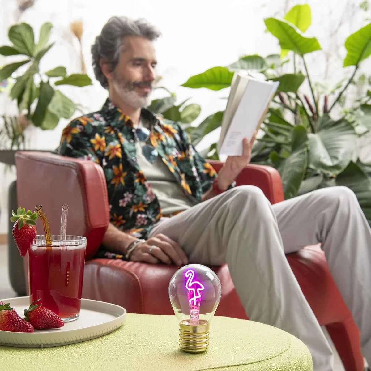 Legami | Flamingo Table Lamp Incandescent Bulb