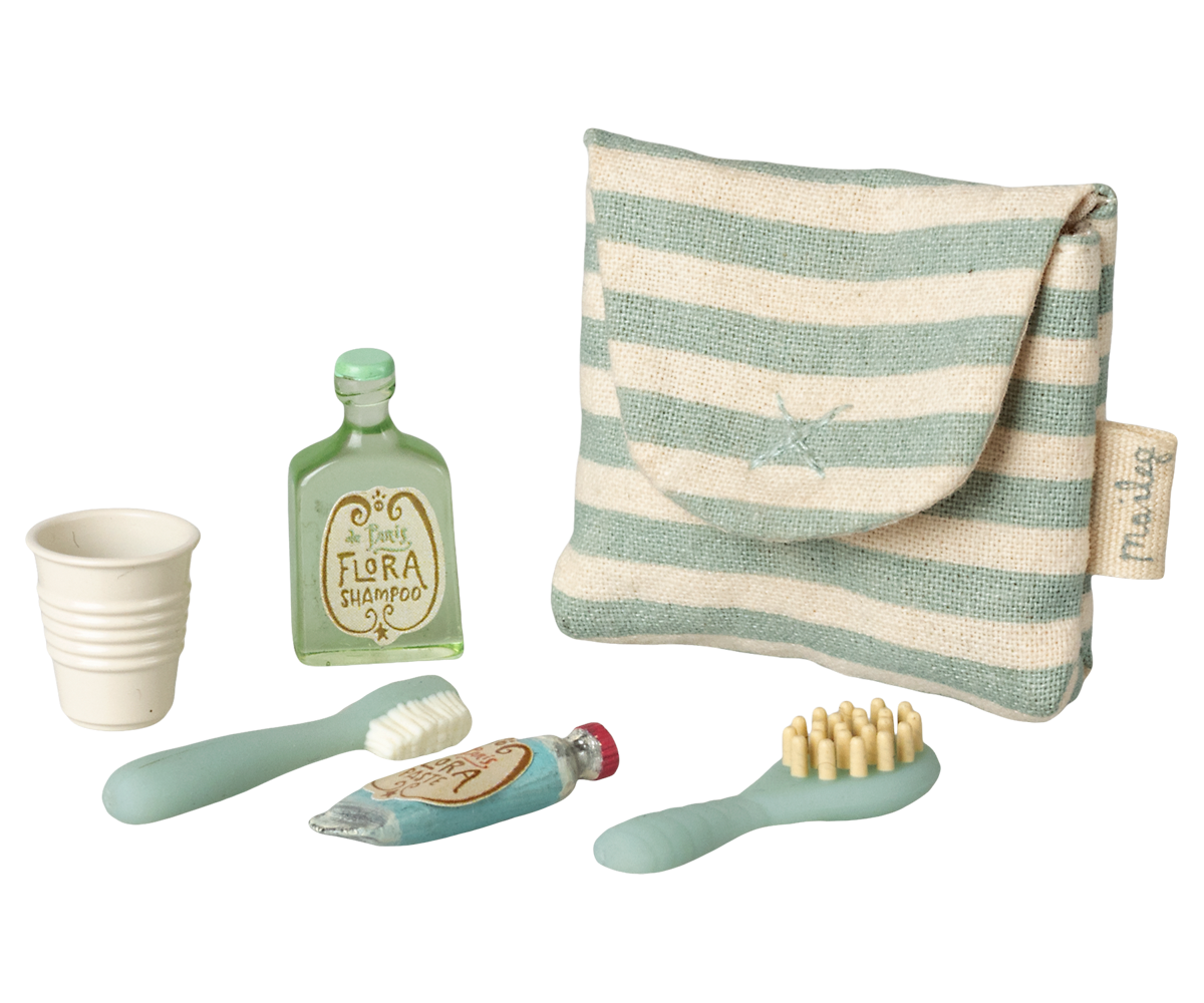 Maileg | Toothbrush Set In Bag Mouse Blue Stripe