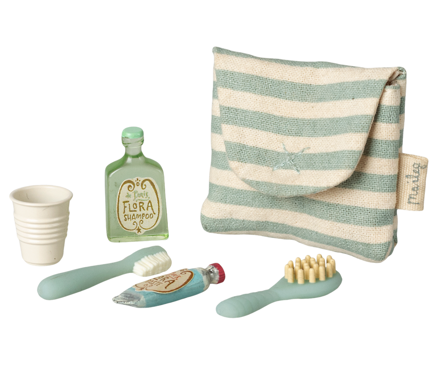 Maileg | Toothbrush Set In Bag Mouse Blue Stripe