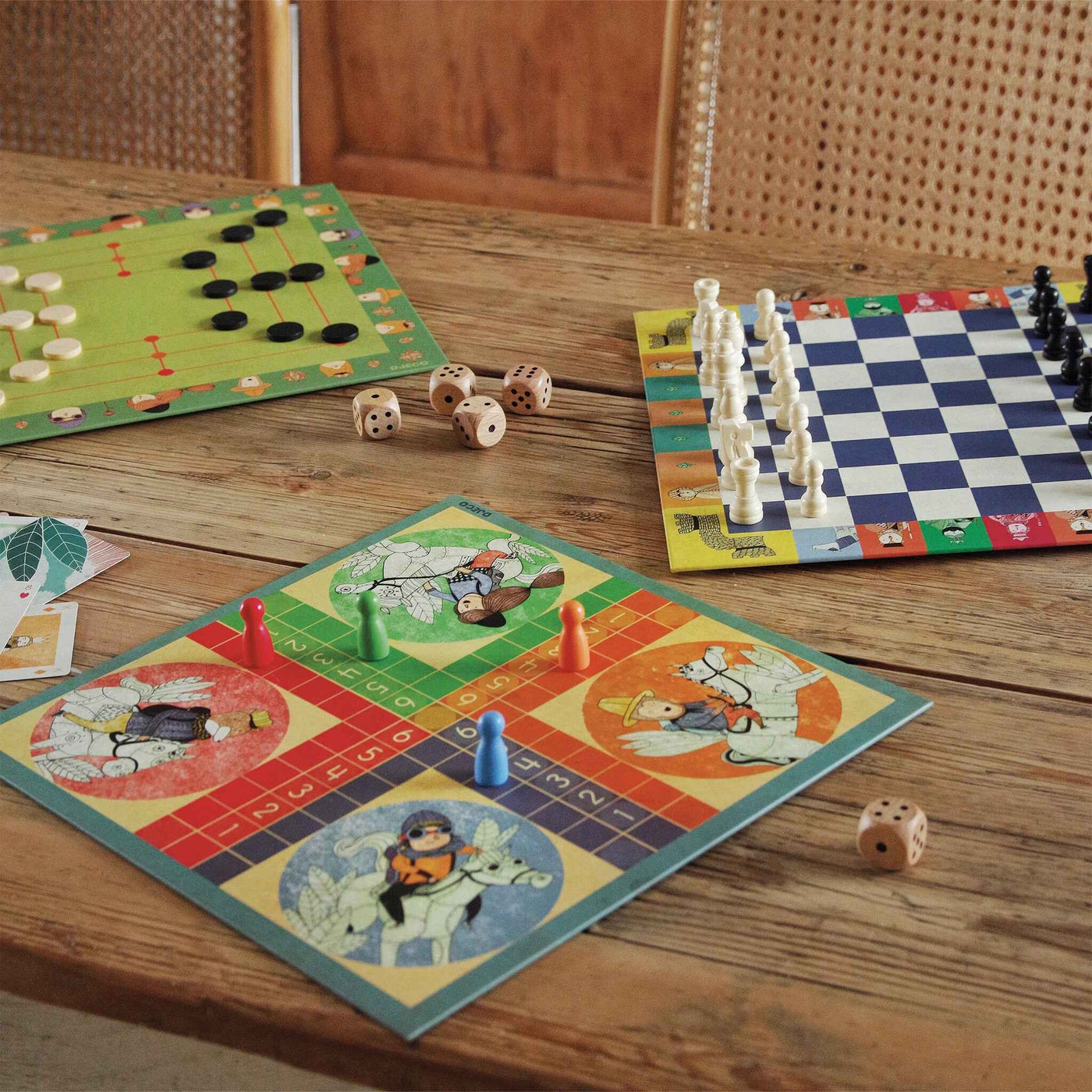 Djeco 20 Classical games