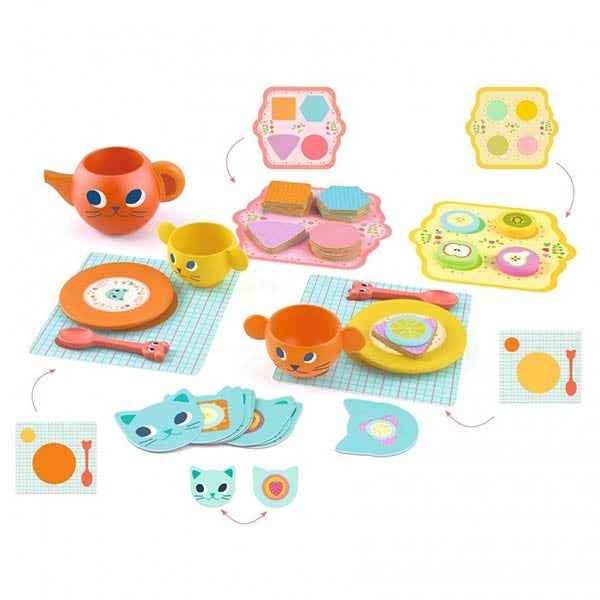 Djeco Fluffy Cats Tea Wreath Shape Sorting Game