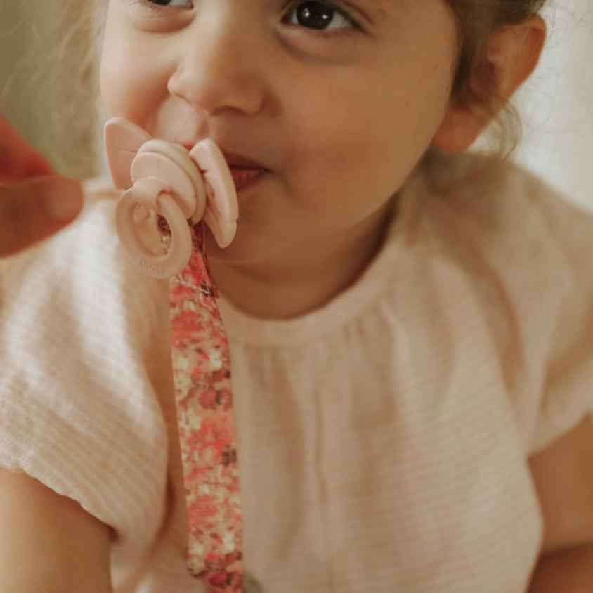 Elodie | Binky Bow Newborn  Misty Pink
