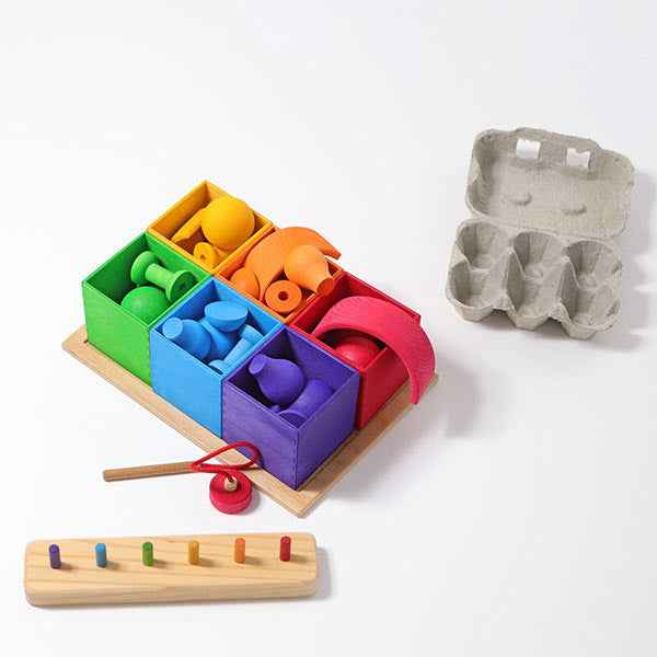 Grimm's 6 sorting trays in rainbow colors